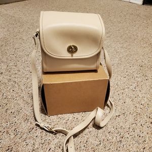 Vintage COACH Emmie Crossbody in Bone